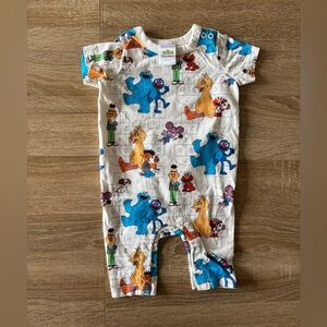 Hanna Andersson Sesame Street romper 0-3 months